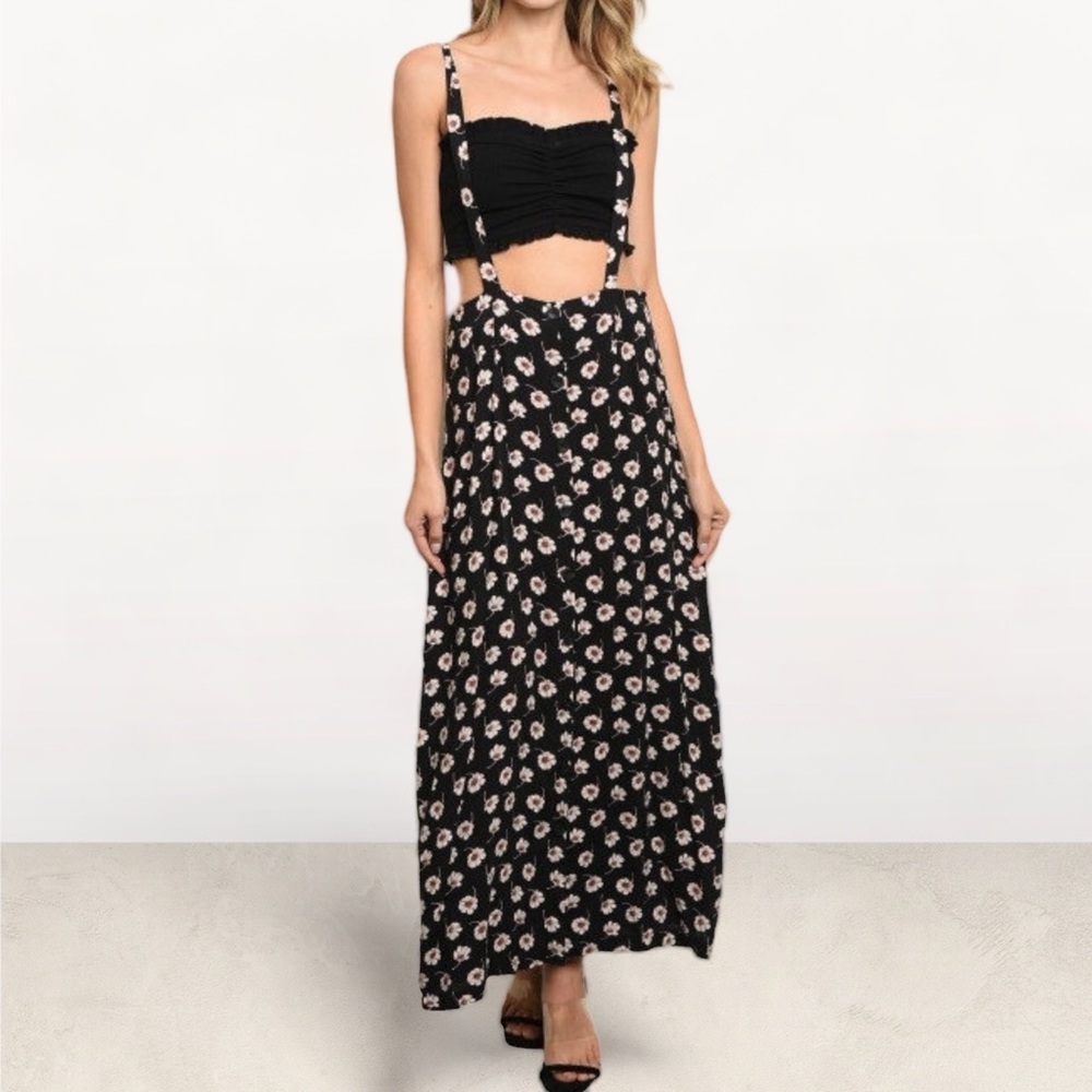 SALE Black Full Skirt White Calico Toss Floral Adjustable Suspenders SML